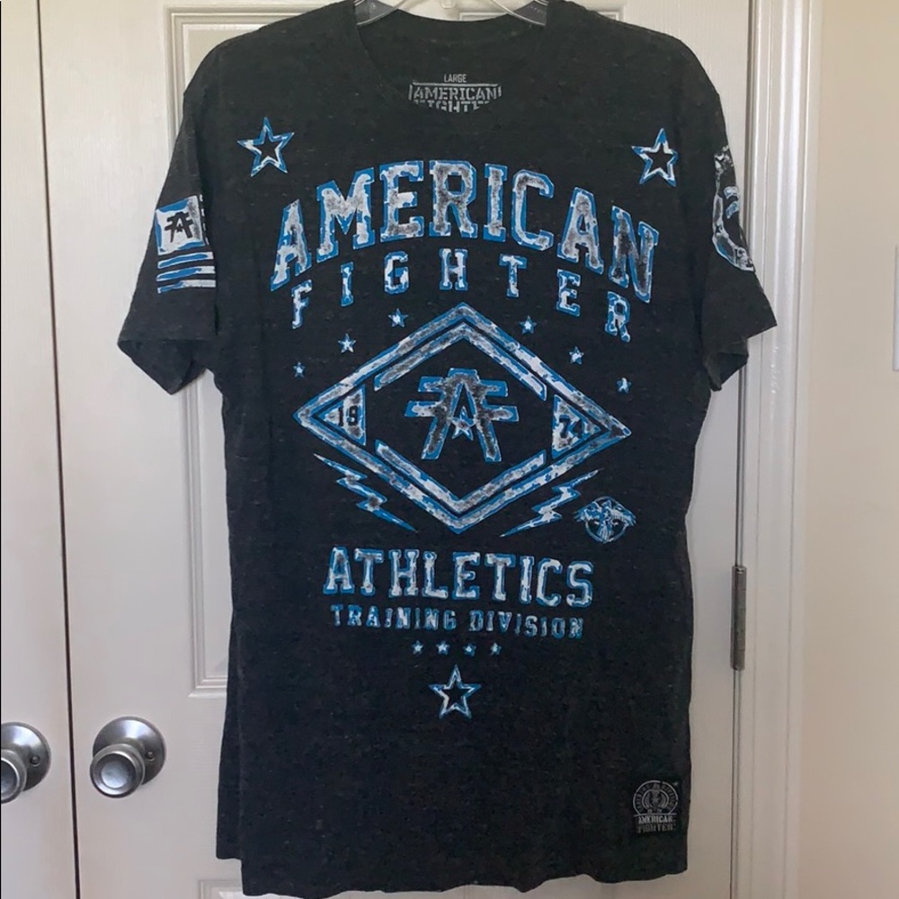 Men’s Buckle T-Shirt
